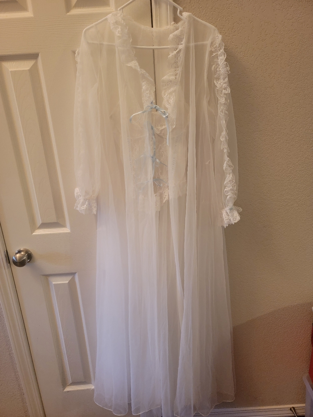 1980s Bridal Peignoir Set Excellent - Picture 15 of 16